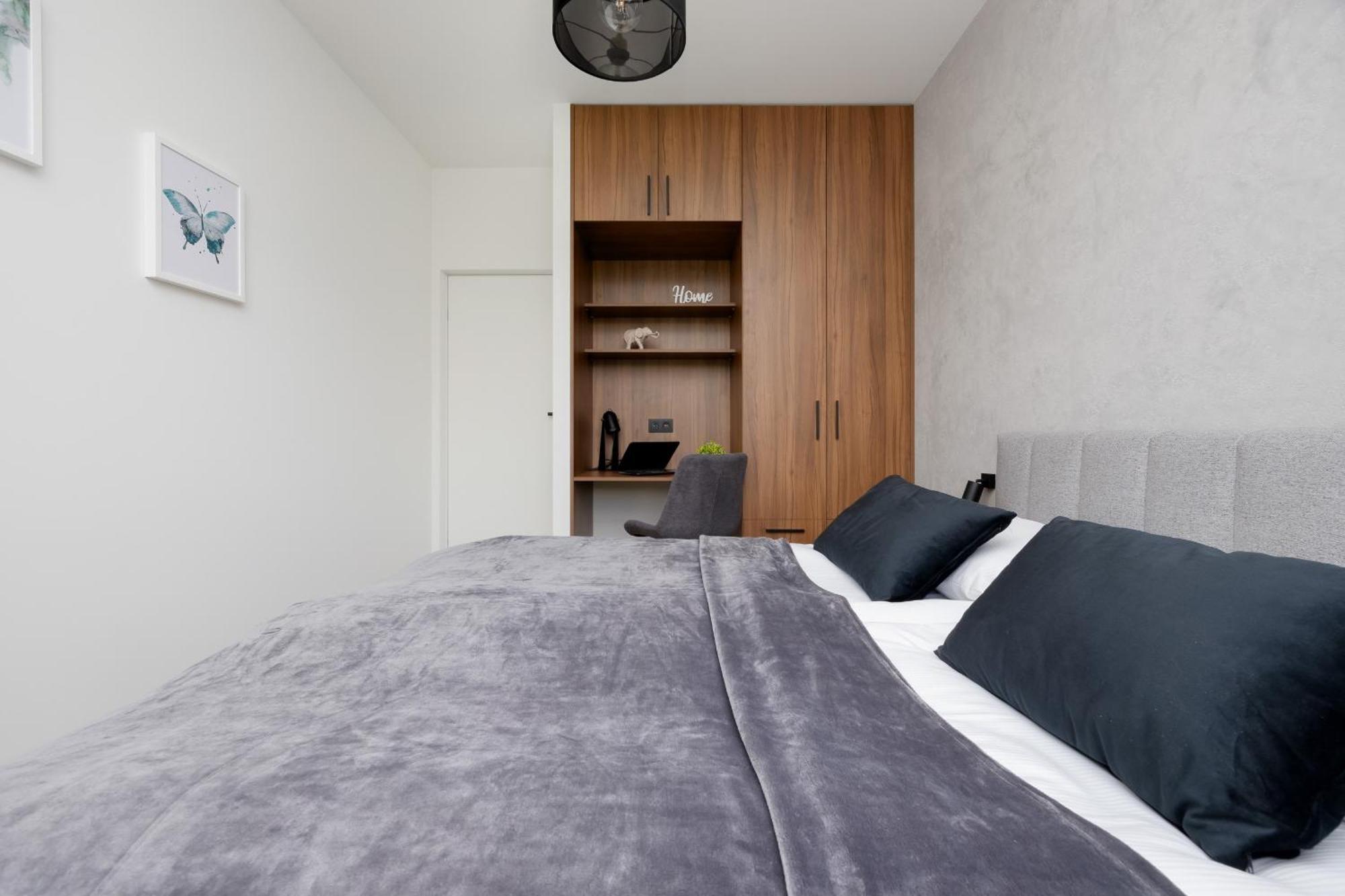 Ludwiki Z Parkingiem By Renters Appartement
