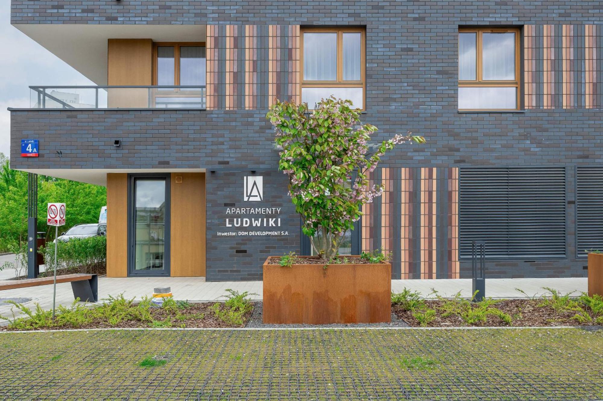 Appartement Ludwiki Z Parkingiem By Renters Warschau
